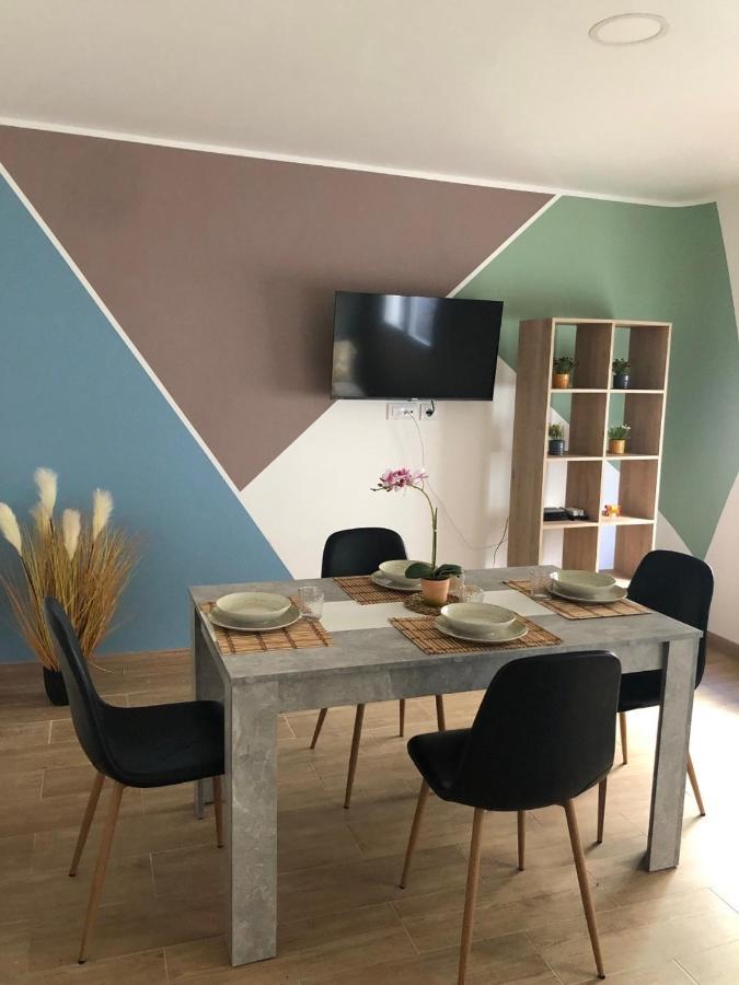 Bel Appartement Roses Plage Εξωτερικό φωτογραφία