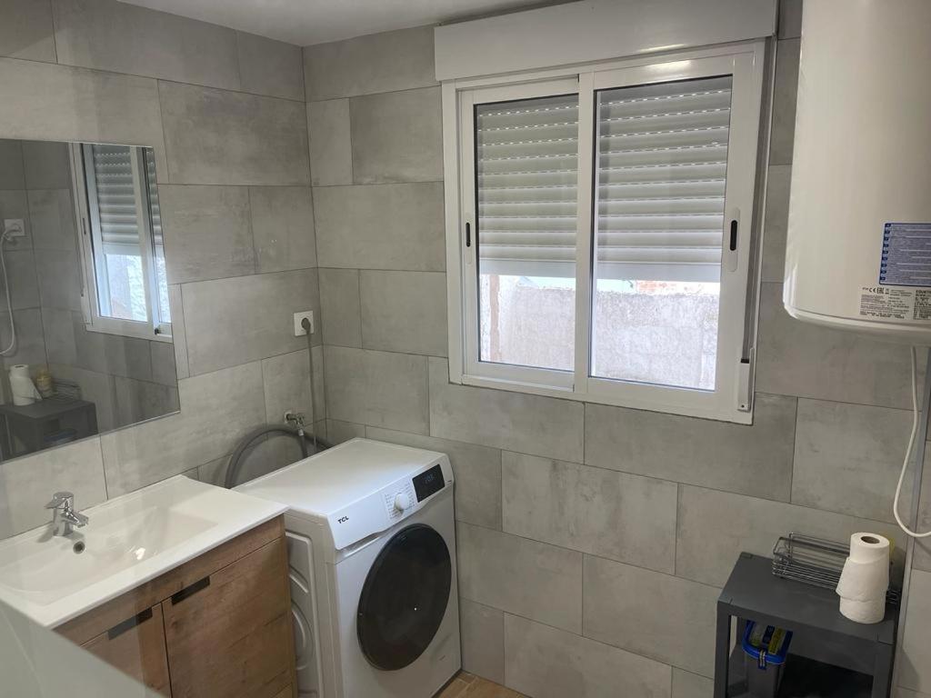 Bel Appartement Roses Plage Εξωτερικό φωτογραφία
